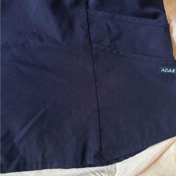 Nursing scrub set -small - Picture 3 of 8